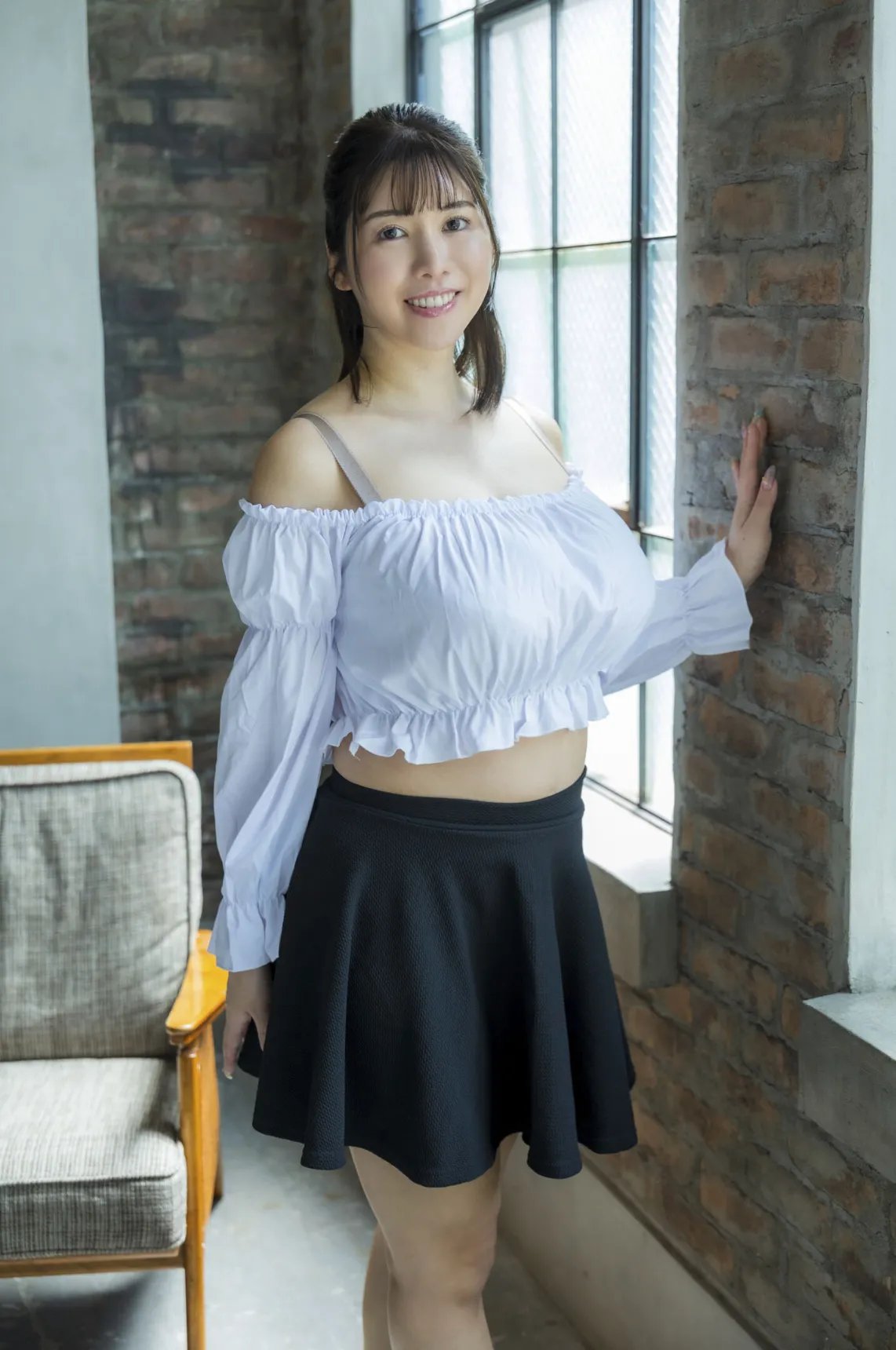 木村愛心写真集「はみ出し注意報」 サンプル